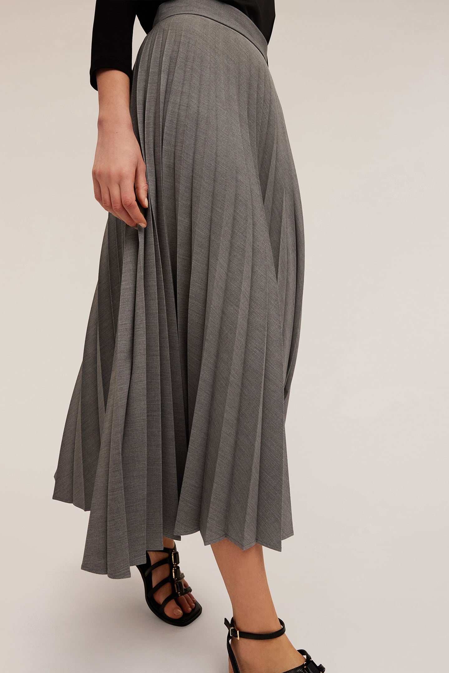 PLEATED MIDI SKIRT GREY 5