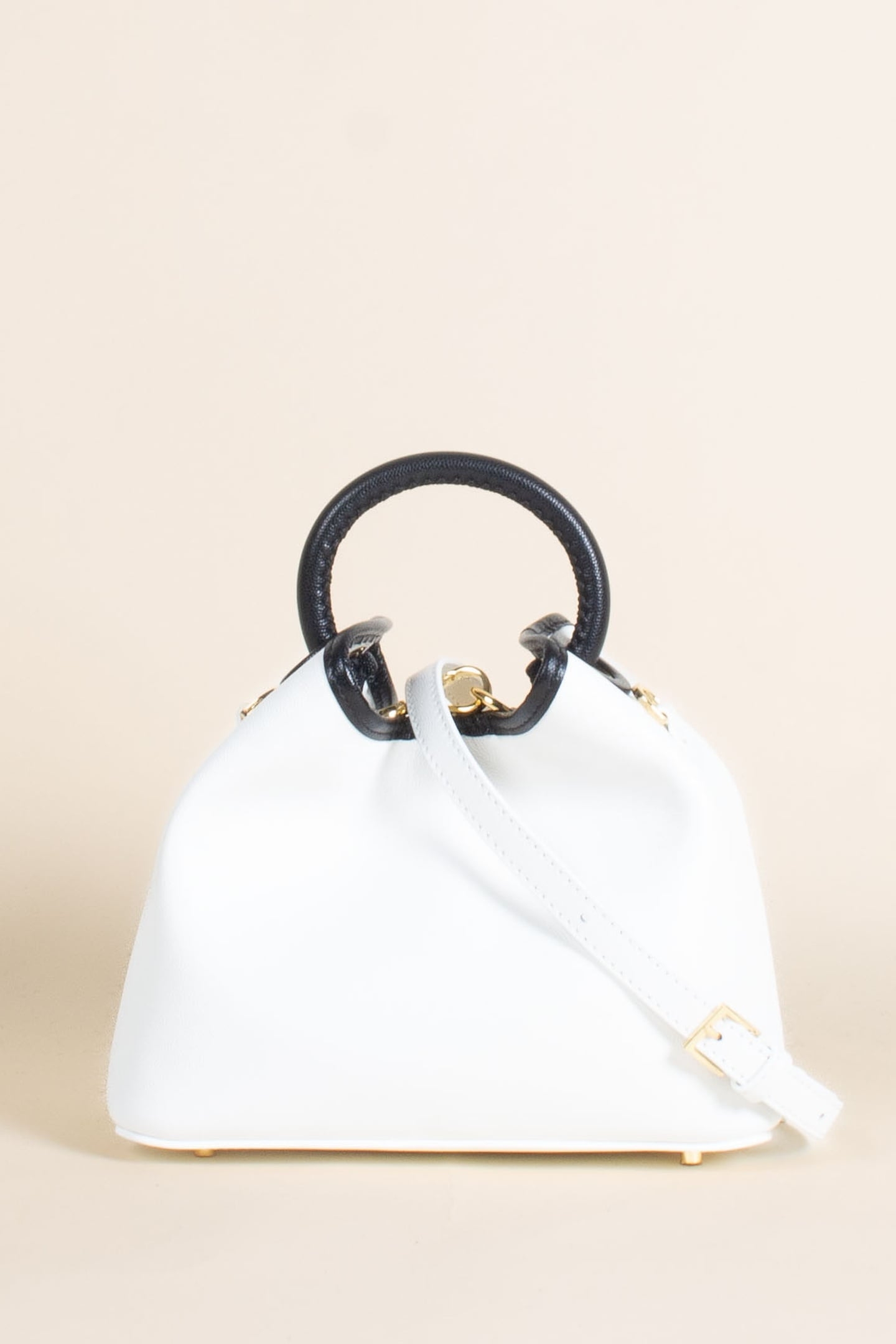 BAOZI CAVIAR WHITE/BLACK 2