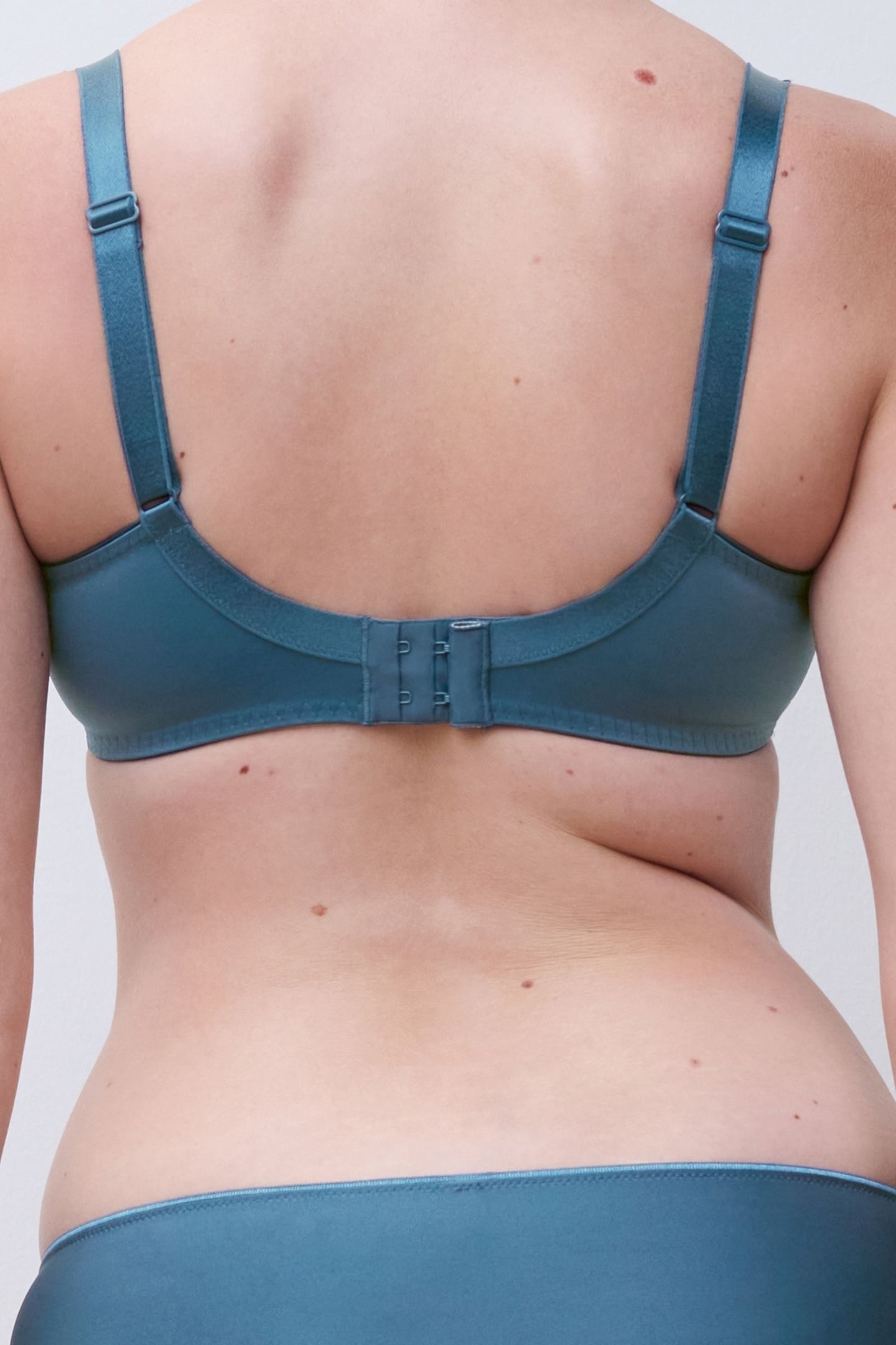 CO BRA WF SUPPORT JEANS BLUE SHADES 2