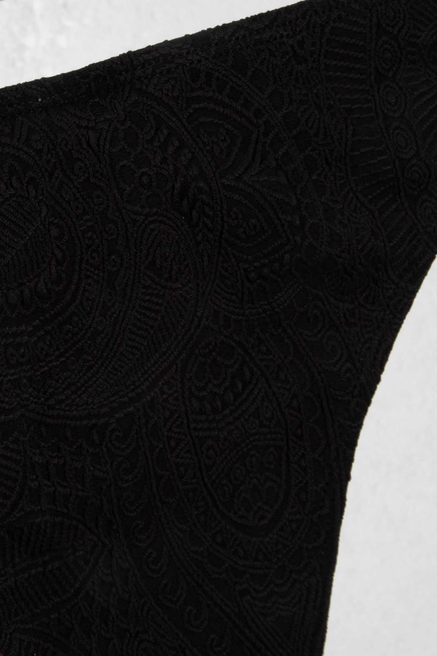 REGULAR BIKINI BOTTOM PAISLEY STRUCTURE BLACK PAISLEY STRUCT 5