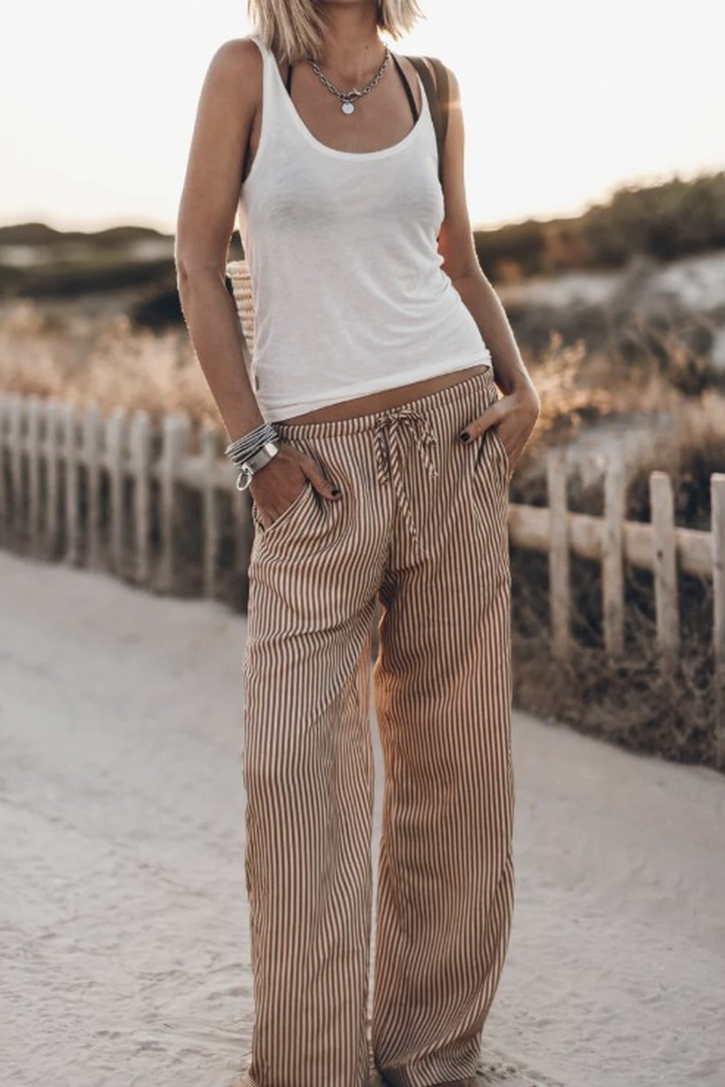 THE STRIPED BREEZY PANTS BROWN 1