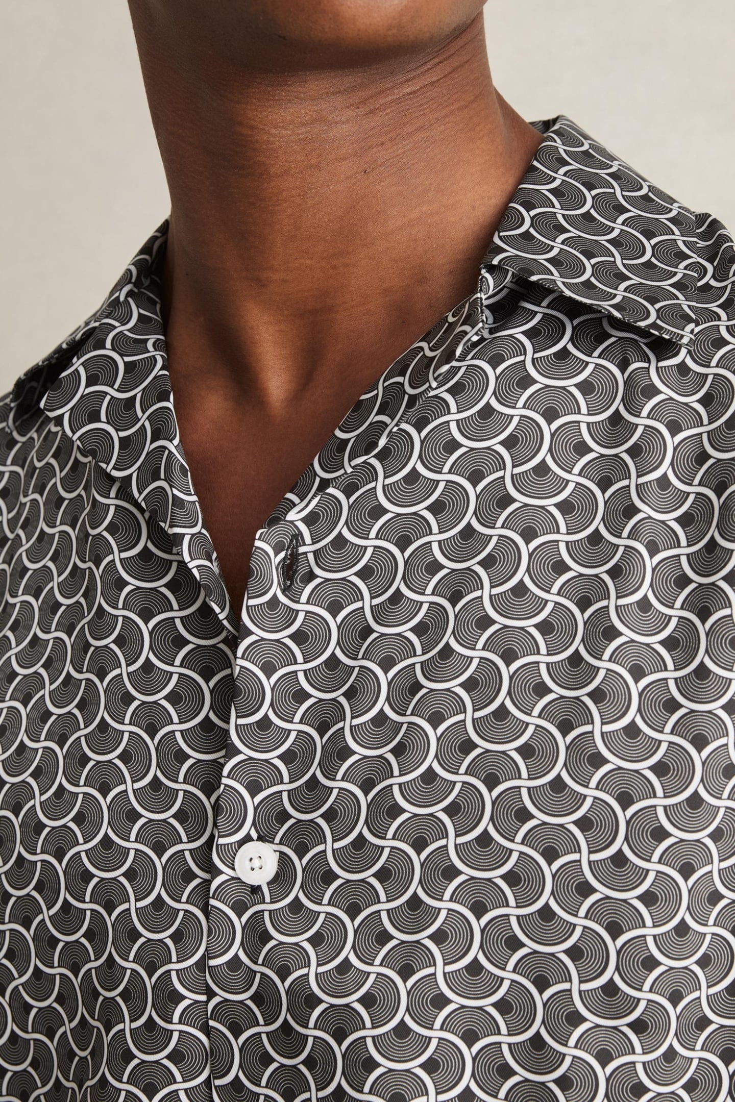 SS GEO WAVE PRINTED CUBAN SHIRT BLACK/WHITE 5