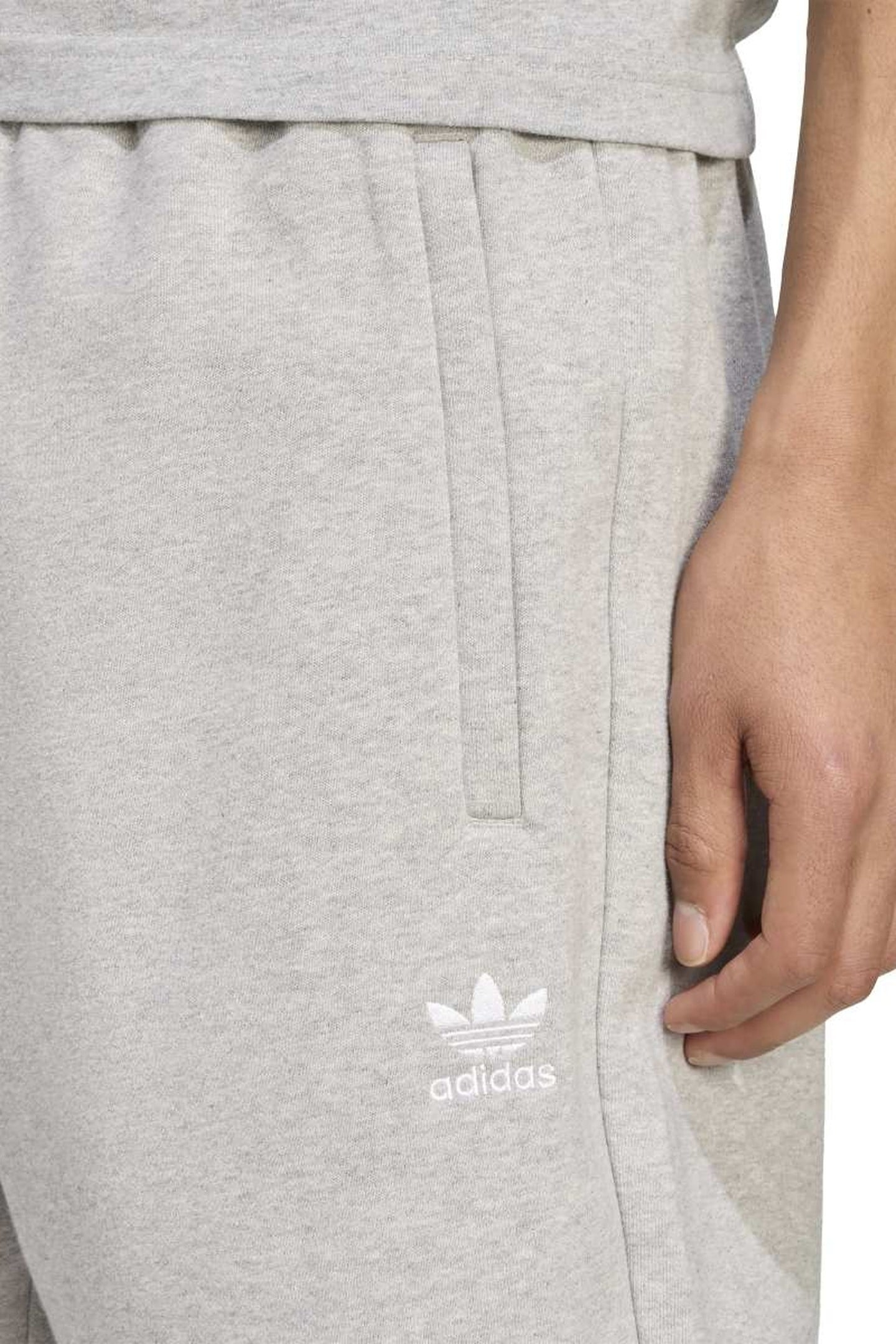 ORIGINALS UNISEX TREFOIL ESSENTIALS SHORTS 5