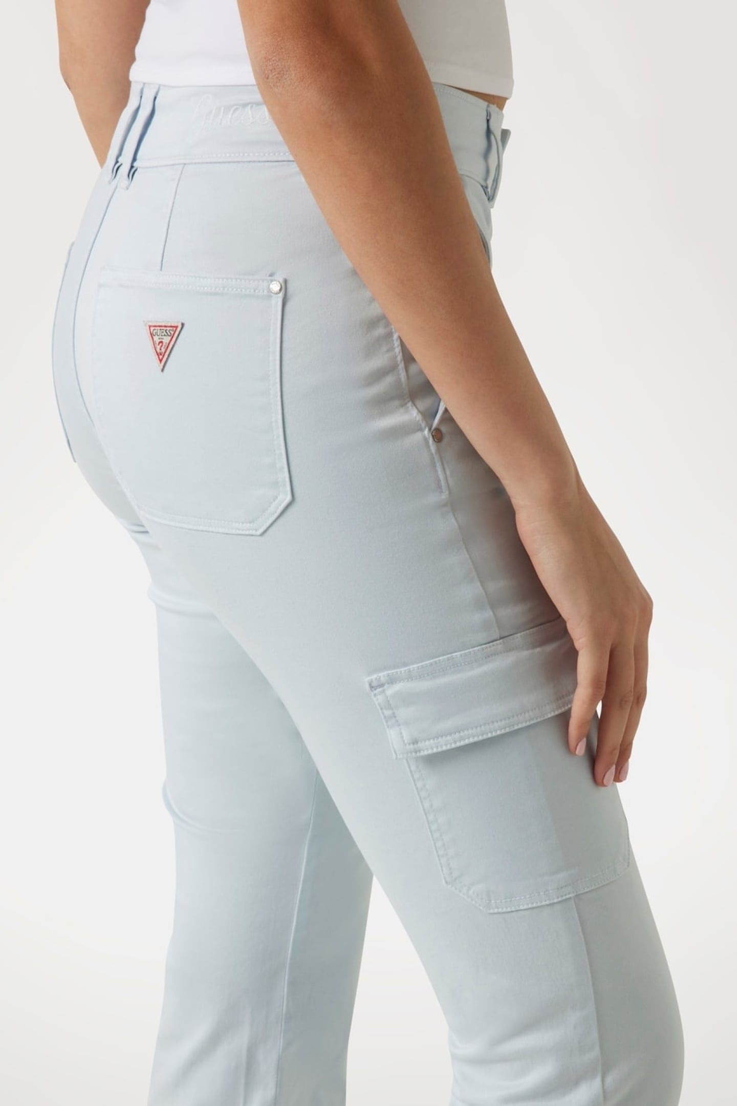 GUESS ECO CARGO MINI BOOT SKY HIGH 2