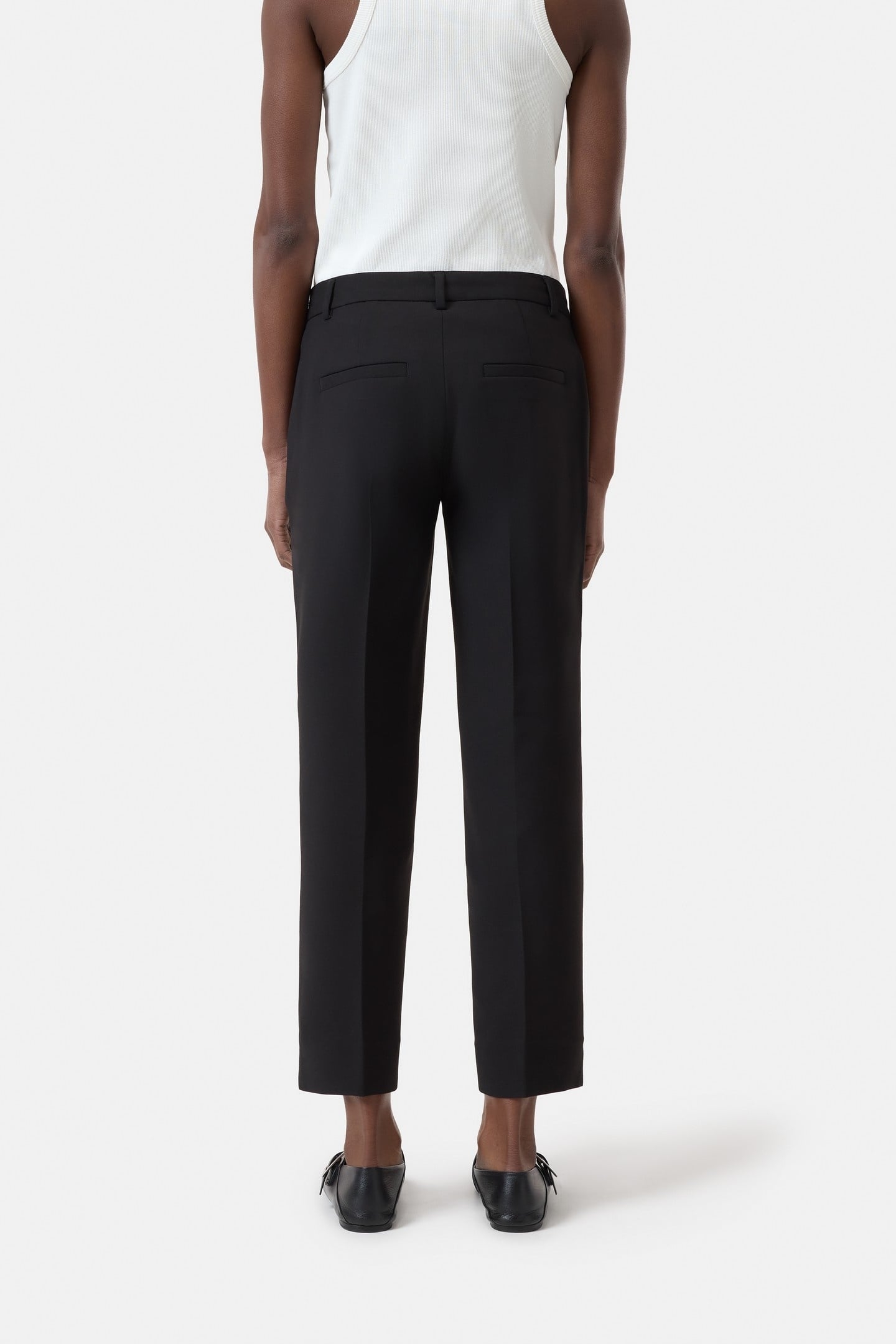 SONNETT BLACK 2