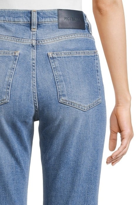 TAYLOR WASHED JEAN MID BLUE 4