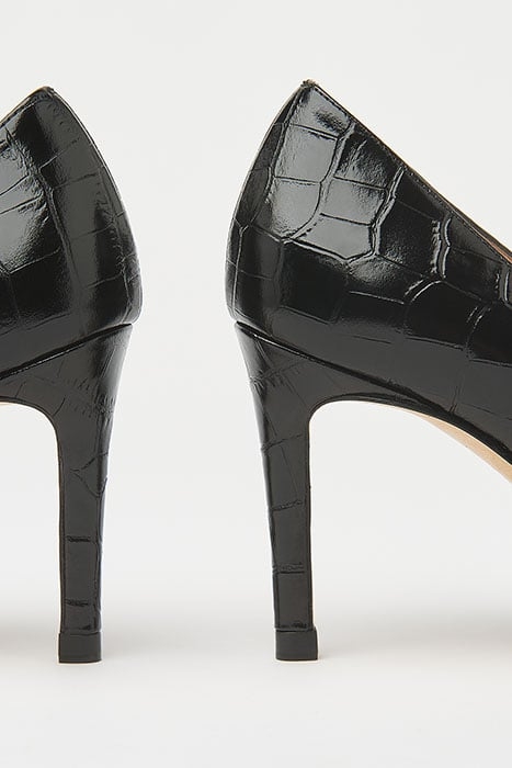 FLORET COURT HEEL BLACK 6