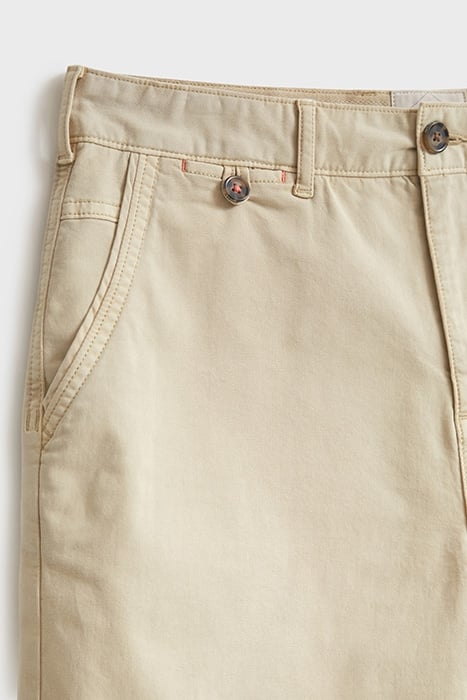 SUTTON CHINO SHORT NAT 5