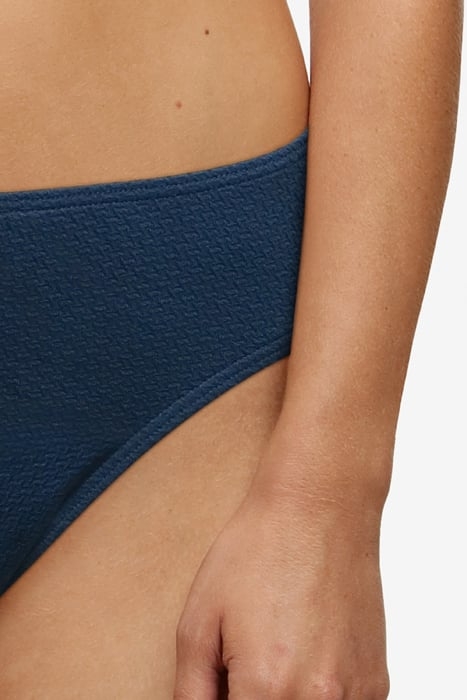 SW BO. BRIEF MID PETROL STRUCTURE EMERALD 4