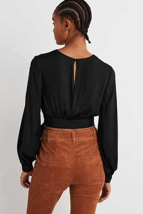 LONG SLEEVE CROP TOP BLK 2