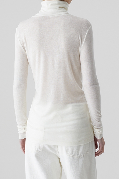 SLIM TURTLENECK IVORY 2