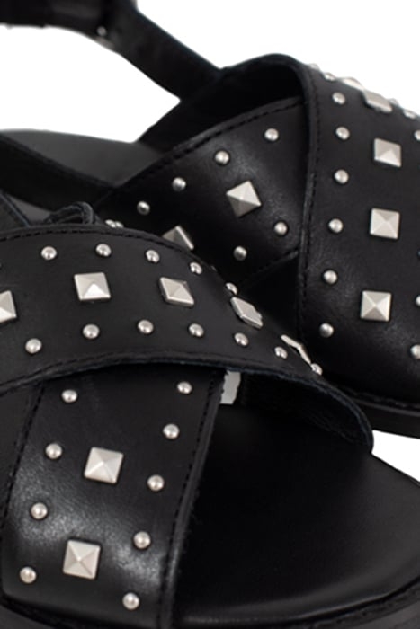 GIRLS’ BLACK STUDDED SANDALS 6