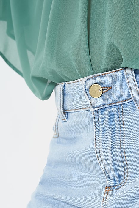 JEAN BOYFIT BLEACHED CROPPED BLEACH 5