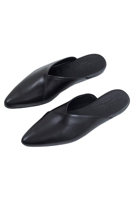 WOMEN MULE BLACK 3