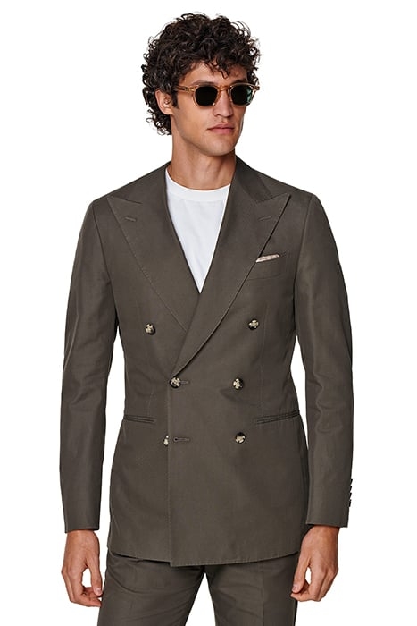 MID BROWN HAVANA SUIT 3