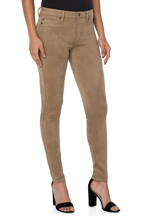 MADONNA SKINNY MOCCASIN 1