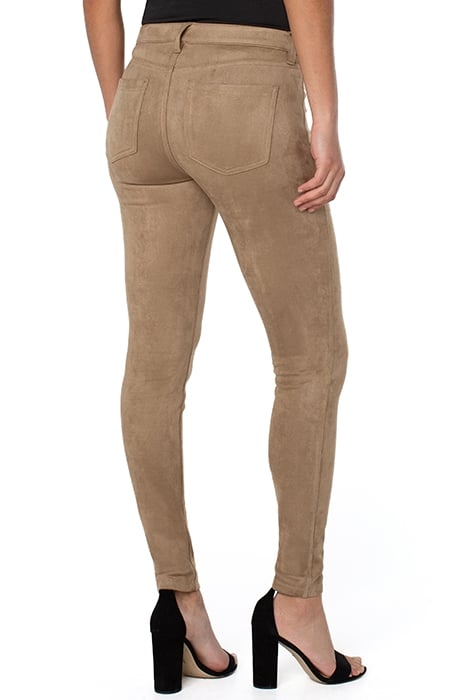 MADONNA SKINNY MOCCASIN 2