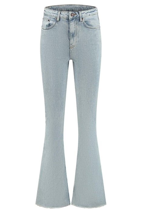 BELLA FLARE JEANS SNOW BLUE 2