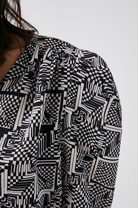 BLACK AND WHITE OPTIC CHECKERBOARD PRINT BLOUSE 4