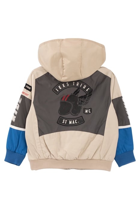 BOYS’ BEIGE, BLUE AND GREY PATCHED JACKET 2