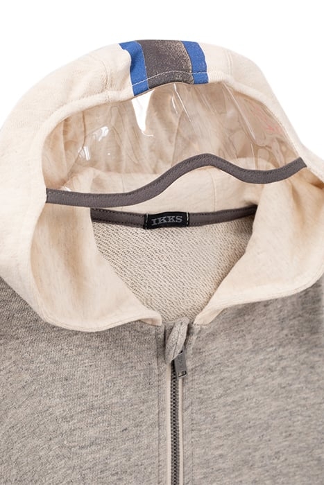 BOYS’ GREY AND BEIGE CARDIGAN WITH VISOR HOOD 4