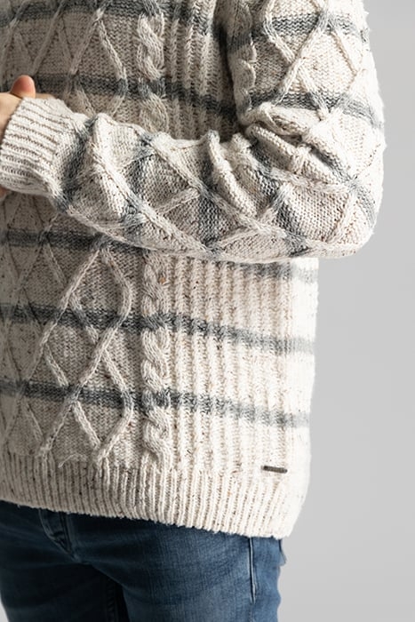 DS_MAGNE RELAXED CREW OFFWHITE 5