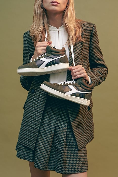 UNISEX KHAKI & CAMOUFLAGE LEATHER IKKS X DIADORA TRAINERS 2