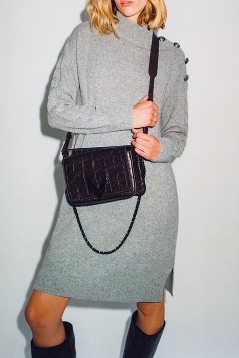 GREY KNIT DRESS, ENGRAVED BUTTONS ON SHOULDER 5