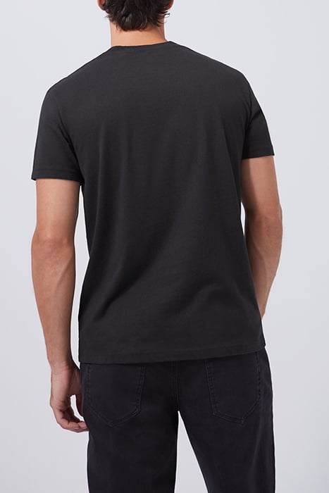 BLACK T-SHIRT, EMBROIDERED STATUE OF LIBERTY BLACK 2