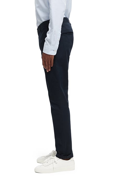 ESSENTIALS - MOTT SUPER SLIM F NIGHT 5