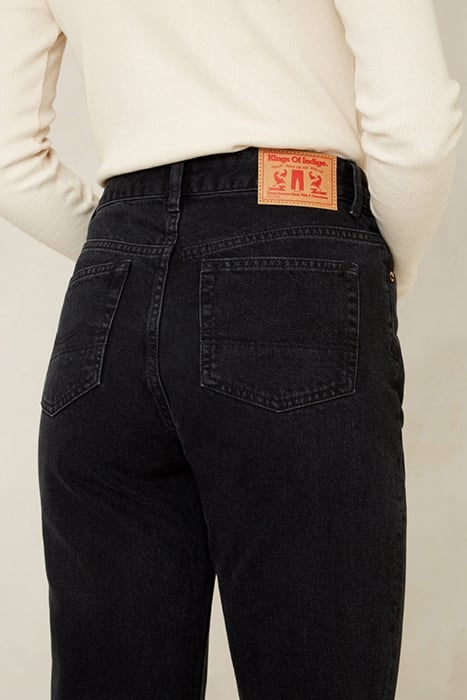 CAROLINE CROPPED HOLO BLACK USED 4