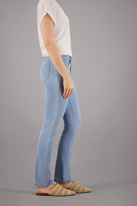 VICKY803-670801 BLEACH USED 3