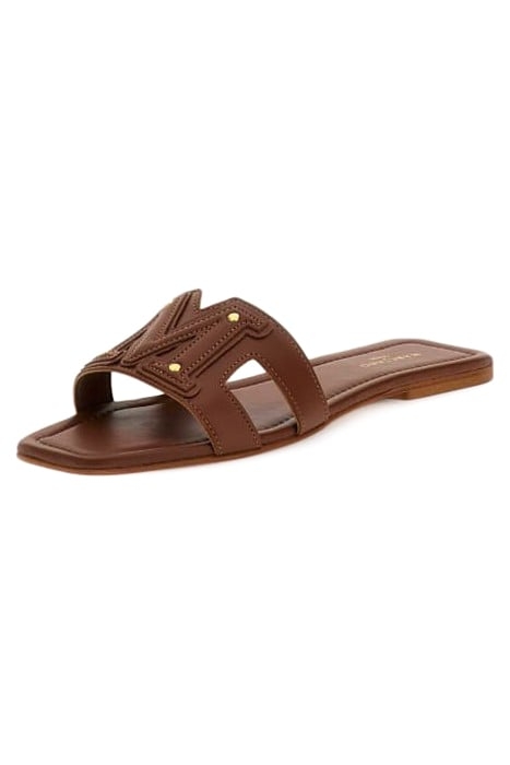 RAMADA SLIDE COGNAC 2