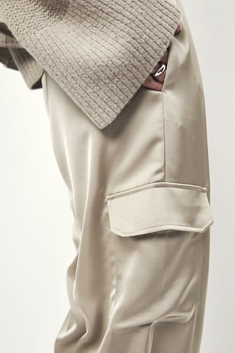 HARLOW SATIN WIDE PANTS TIMELESS TAUPE 4