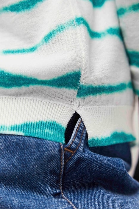 TECLA - JUNGLE GREEN KNITTED JUMPER WITH FUZZY STRIPE PATTER 7