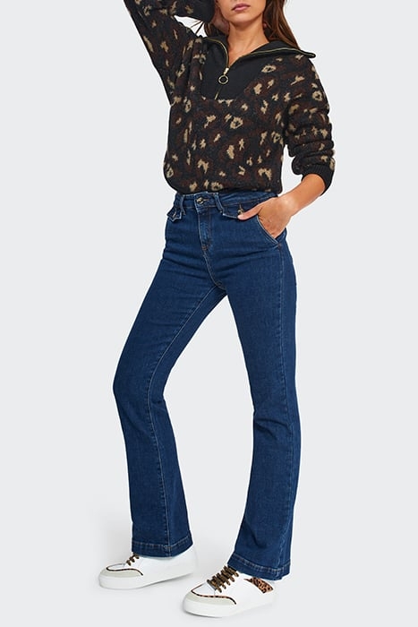 BLUE FLARED JEANS 4
