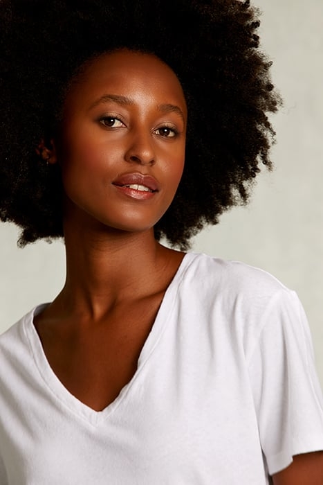 WHITE BASIC V-NECK T-SHIRT WHITE 4