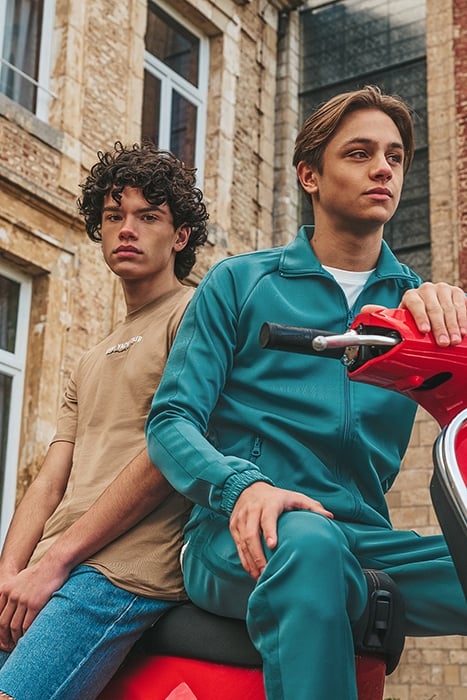 TONAL TECH JACKET POOL BLUE 4