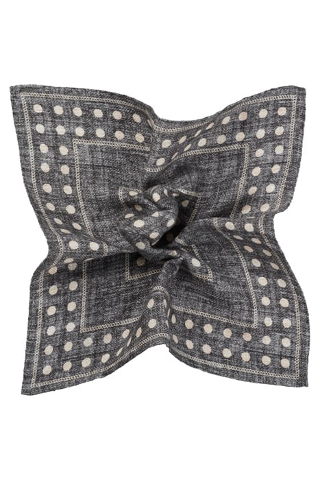 GREY DOTS POCKET SQUARE 1