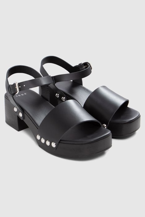 BLACK LEATHER SANDALS WITH WOODEN HEELS 2