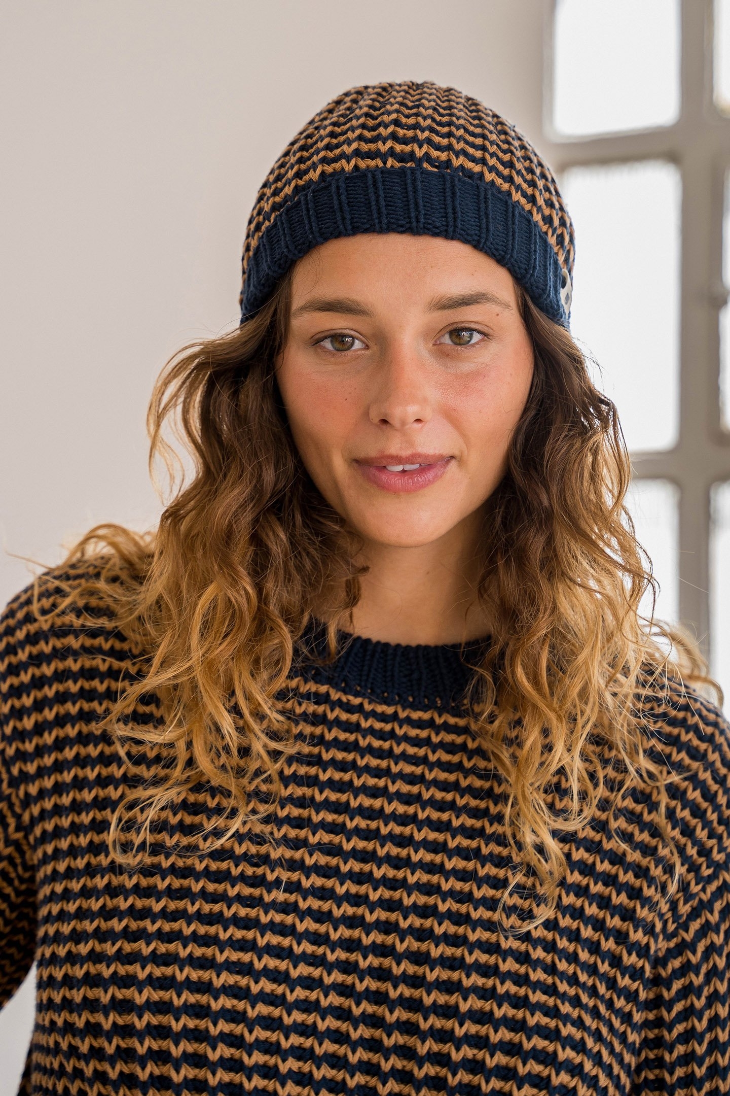 KATIU BEANIE - BICOLOUR NAVY 2