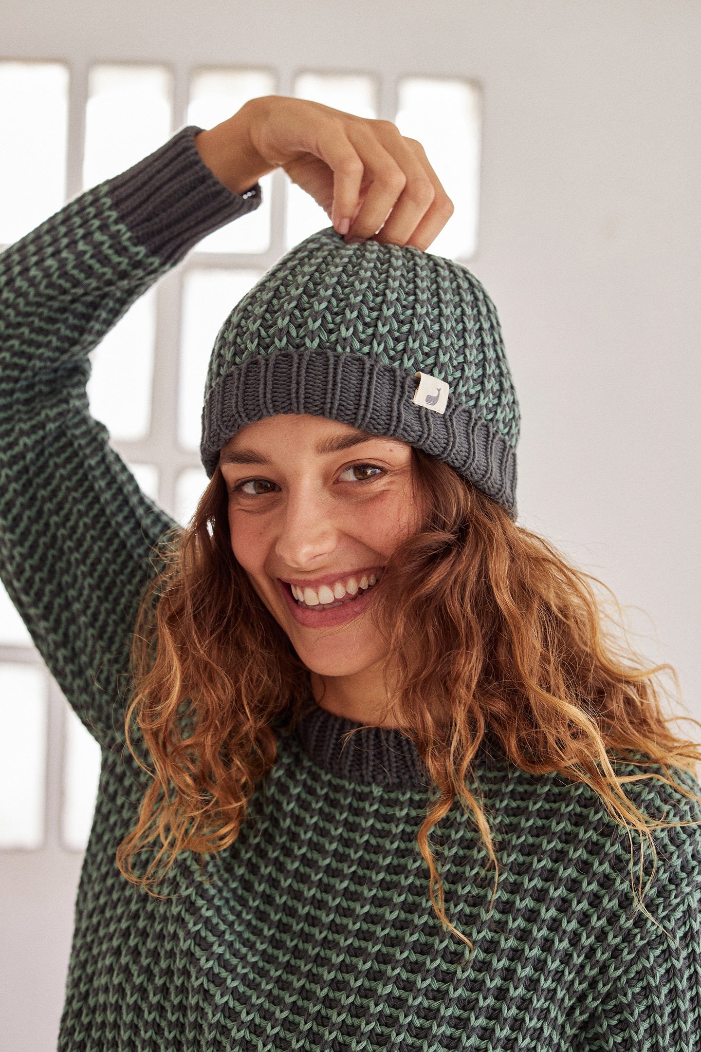 KATIU BEANIE - BICOLOUR DEEP LAKE 2