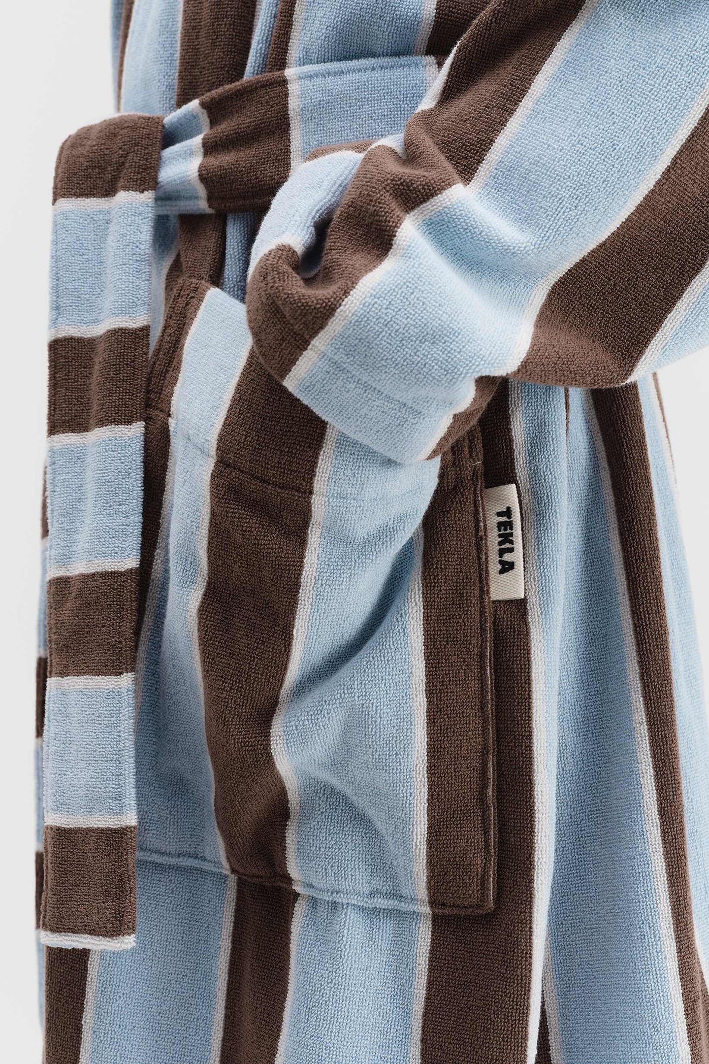 UNISEX HOODED BATHROBE COCOA STRIPES 2