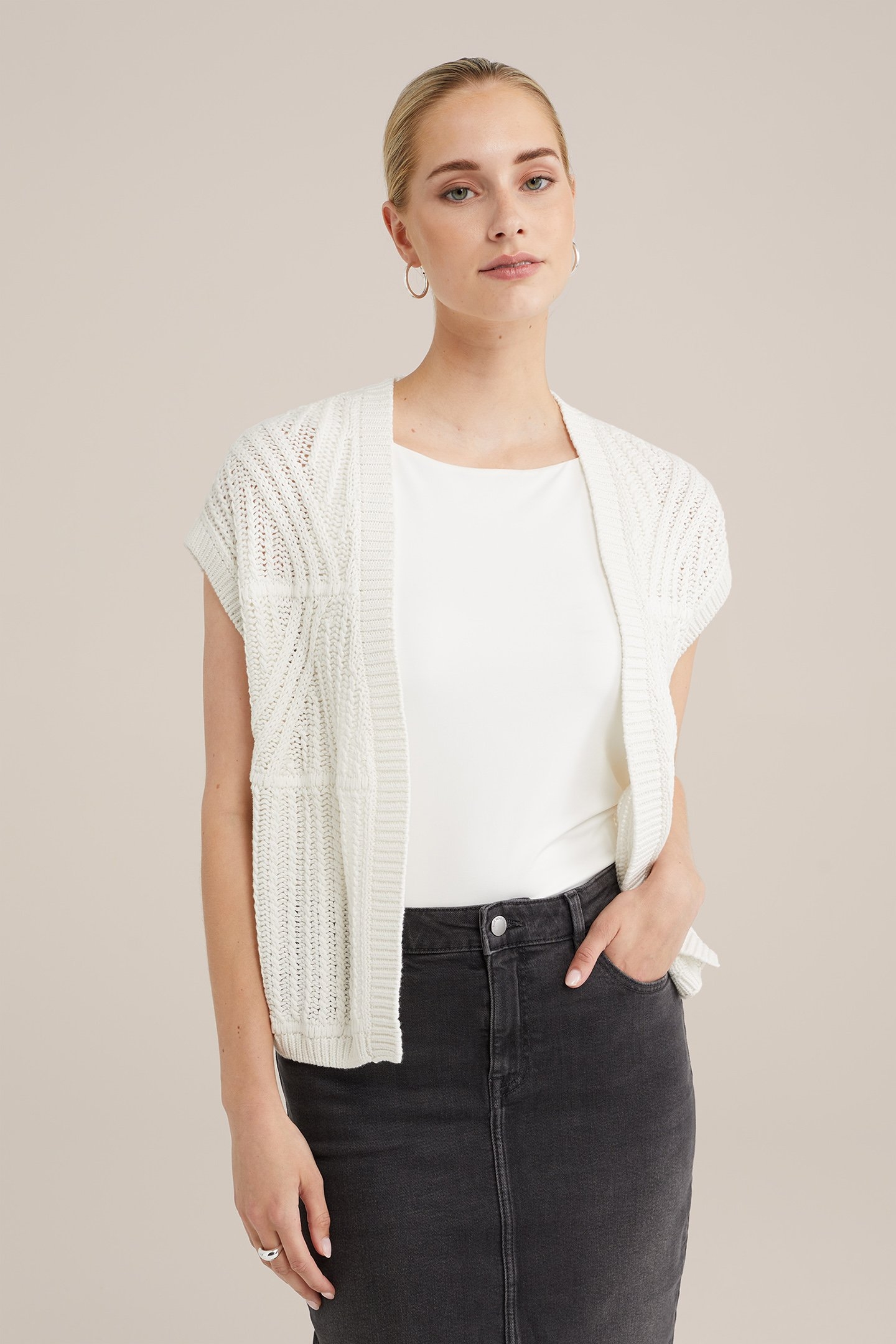 KNITTED CARDIGAN WHITE 1