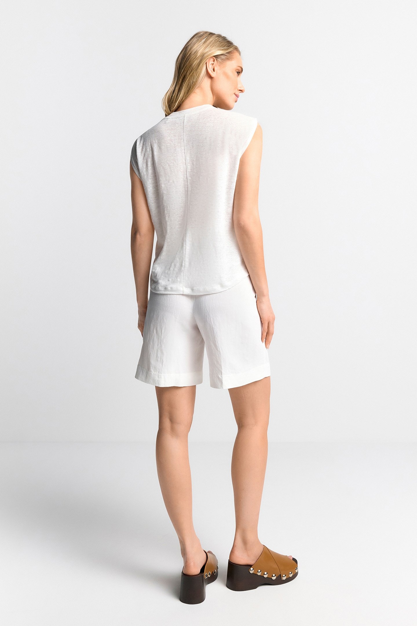 UNI LINEN TOP WHISPER WHITE 3