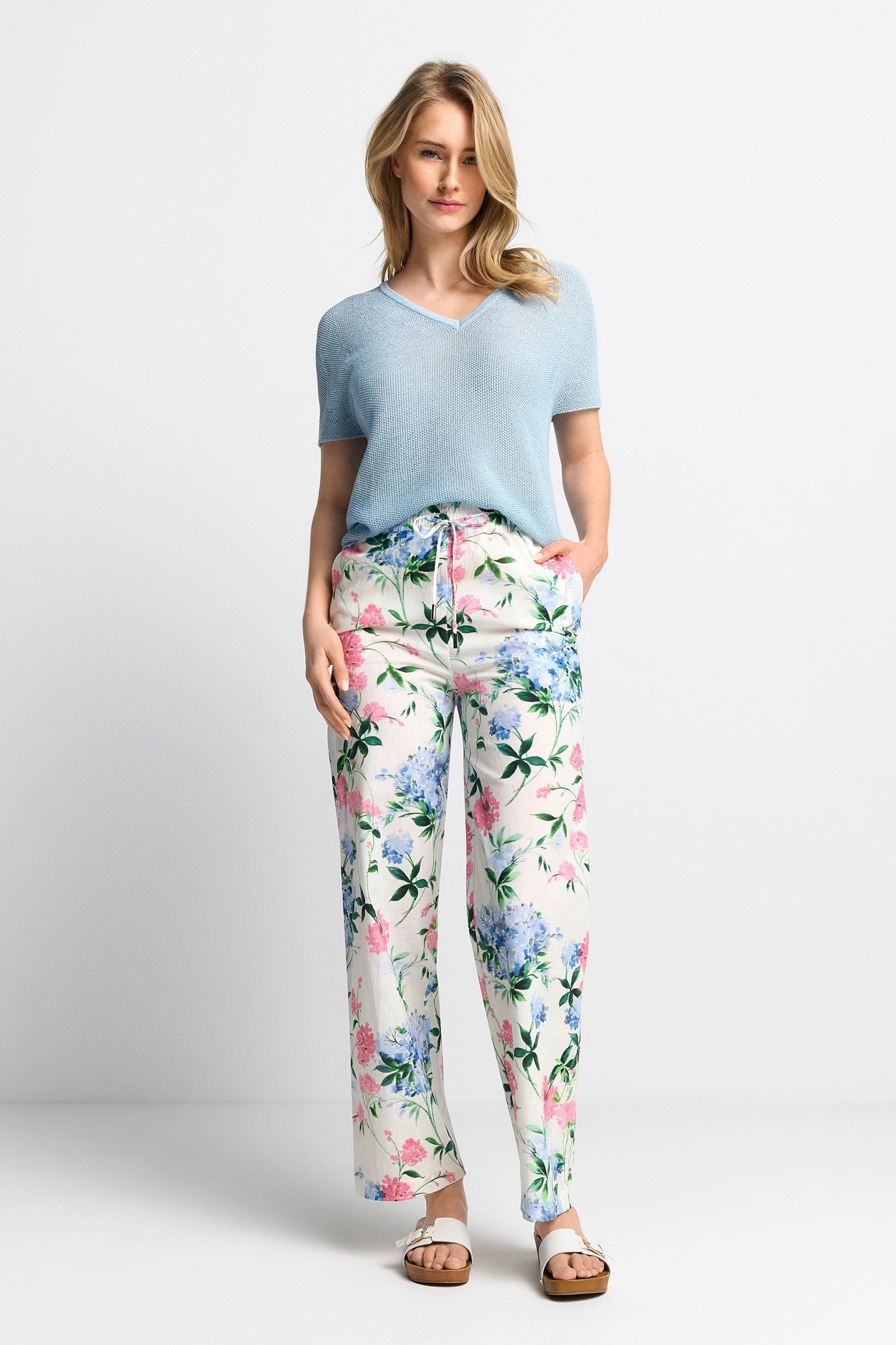 PULLOVER WITH CUT OUTS COTTON BLUE 2