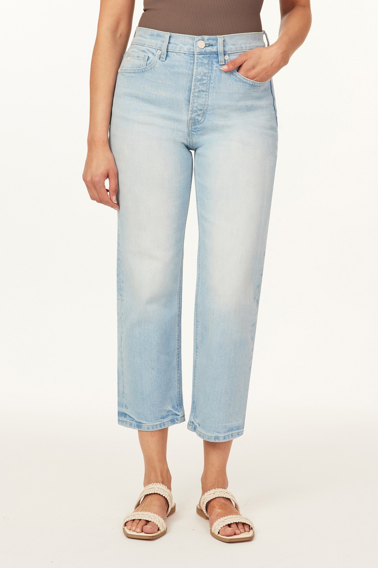 THE SKY CROP (26” INSEAM) HAMPTONS SKY 1