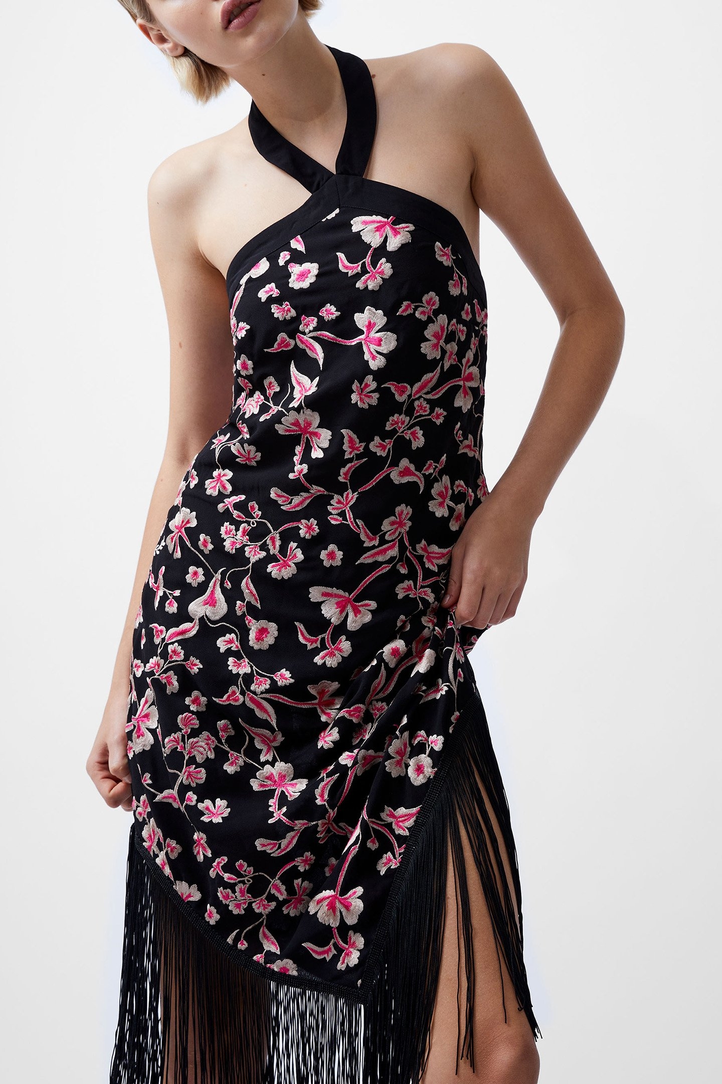 BRYONY EMB HALTER NK DRESS BLACKOUT/PINK MULTI 4