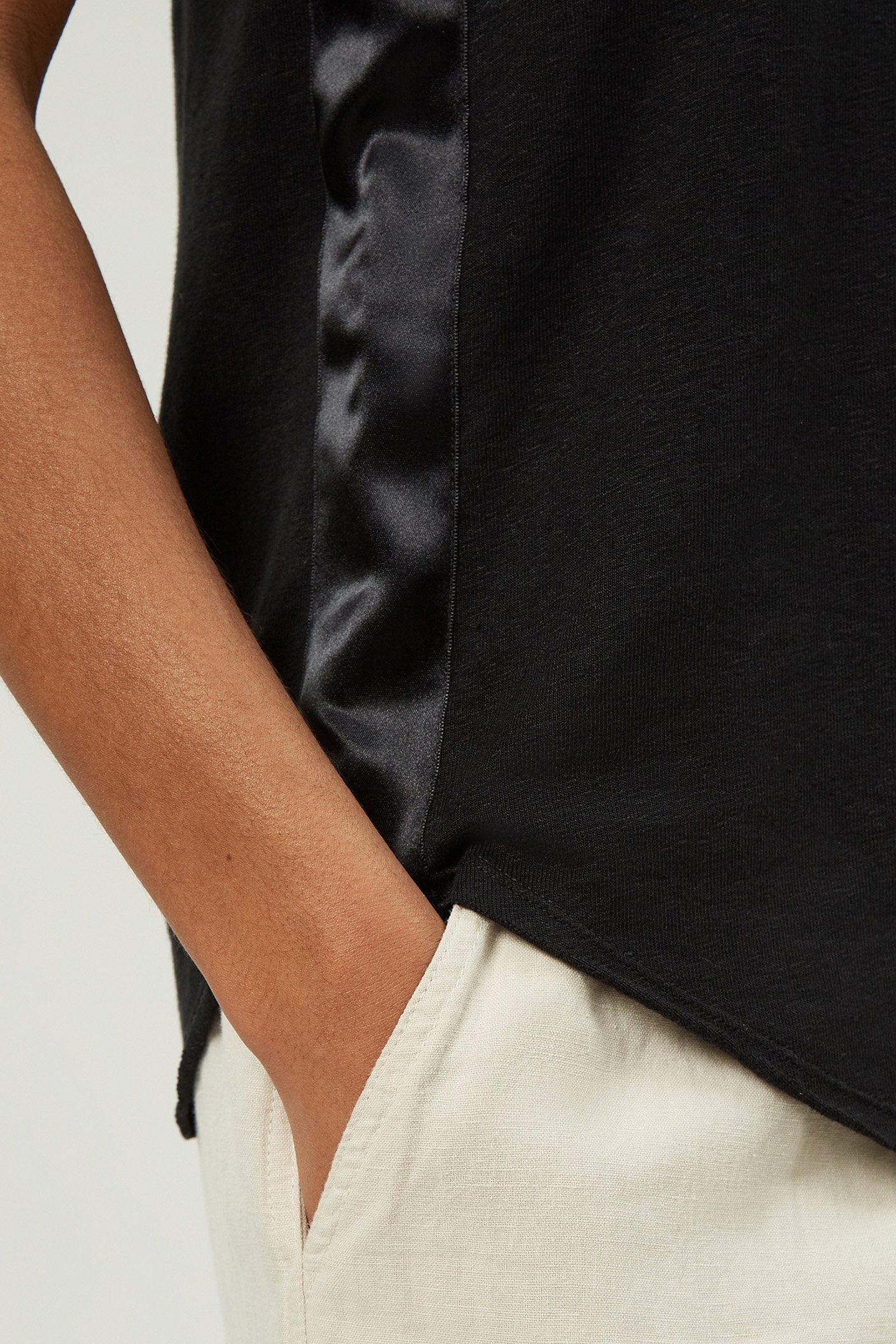 TANK TOP LINEN BLACK 5