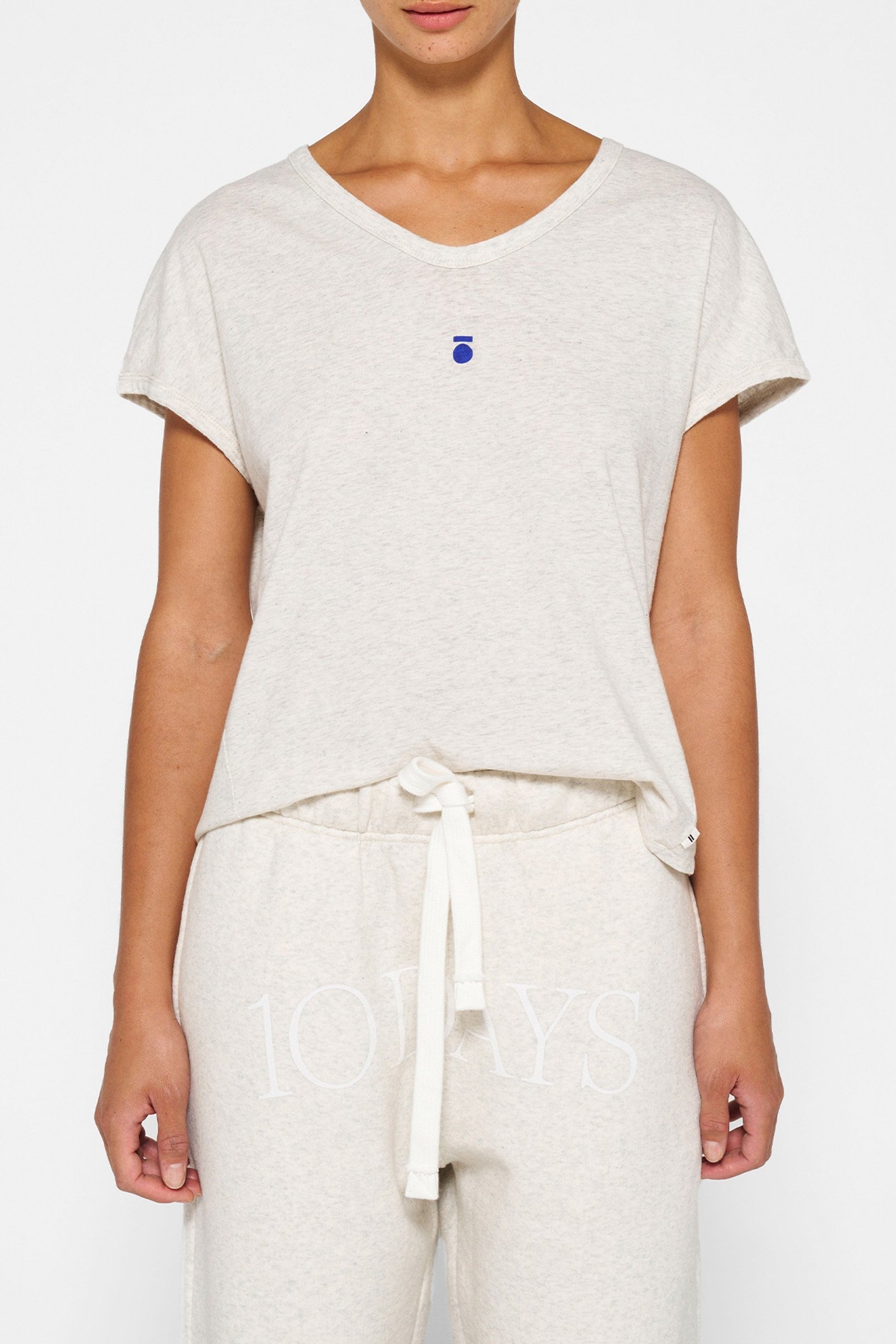 TEE MEDAL SOFT WHITE MELEE 1